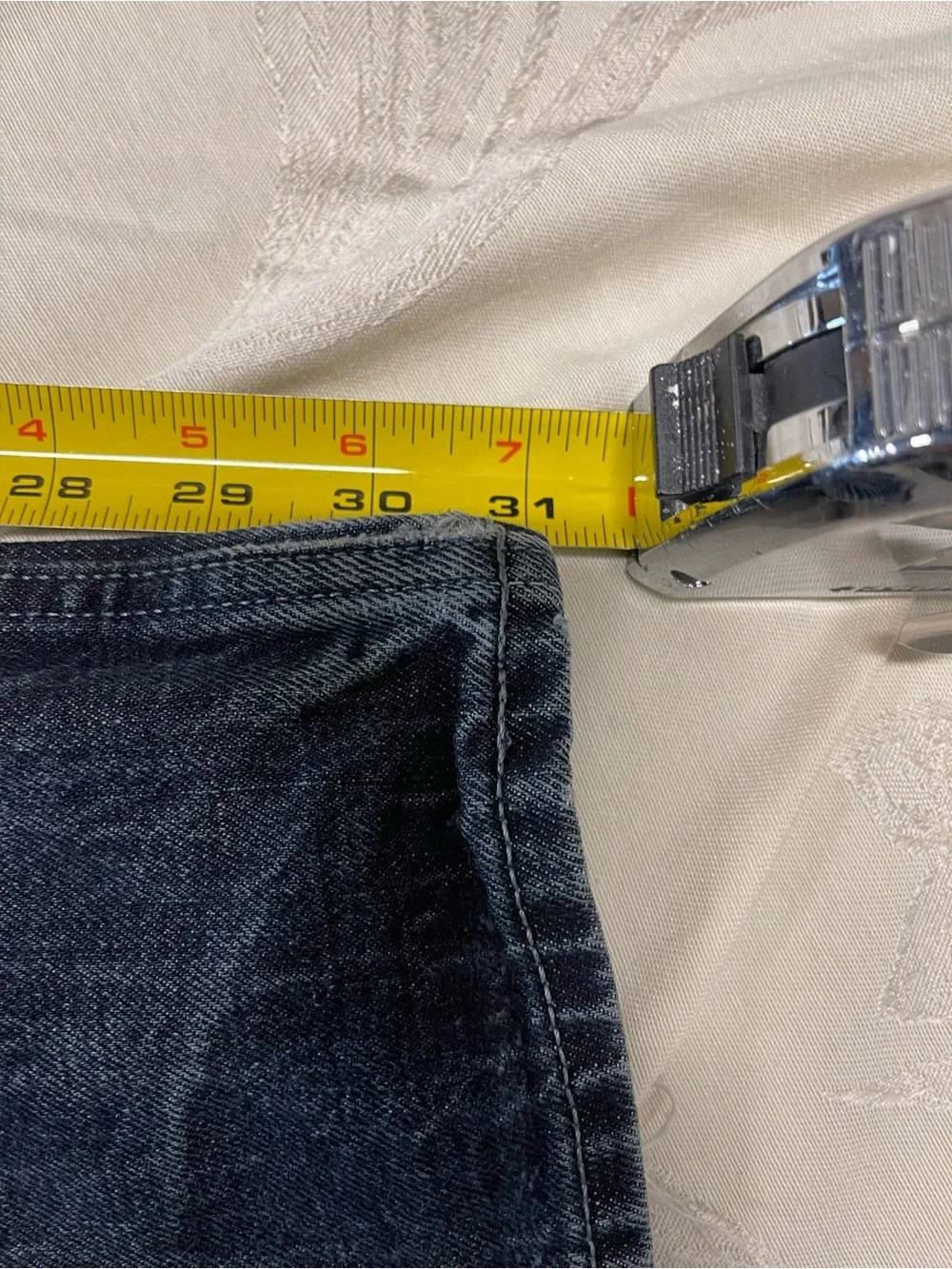 Banana Republic Men's Faded Blue Straight Jeans
